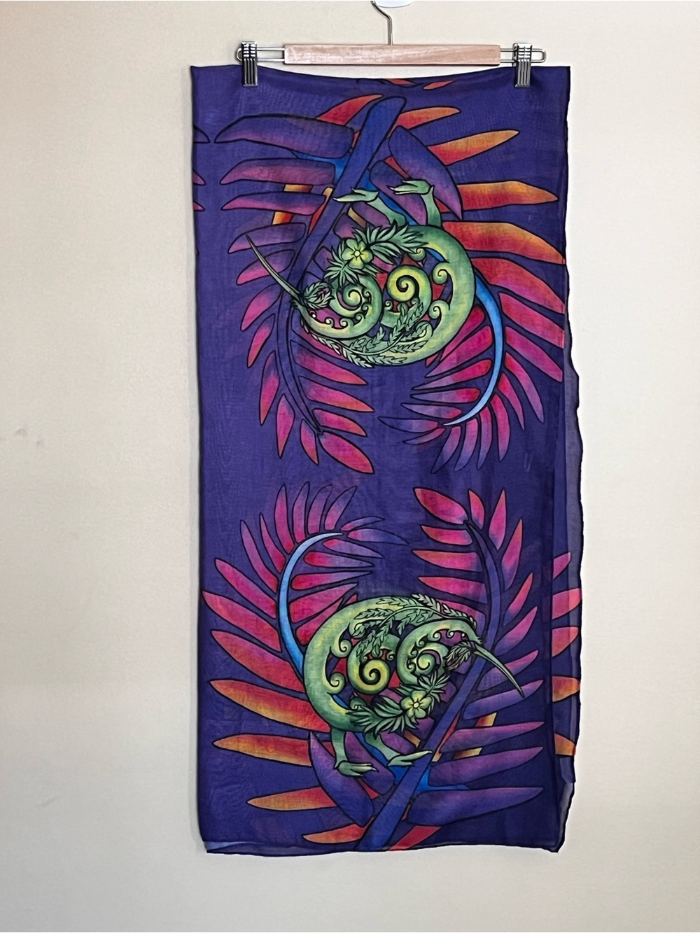 Colorful Wrap - Picture 2 of 7